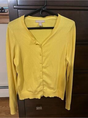 Banana Republic Vintage Yellow Button Cardigan Sweater - woman’s Large